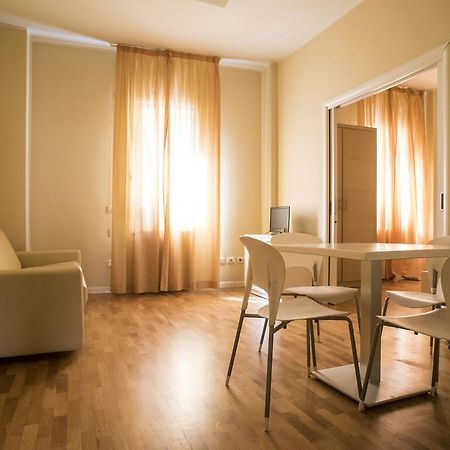Dante Ravenna Apartments ภายนอก รูปภาพ