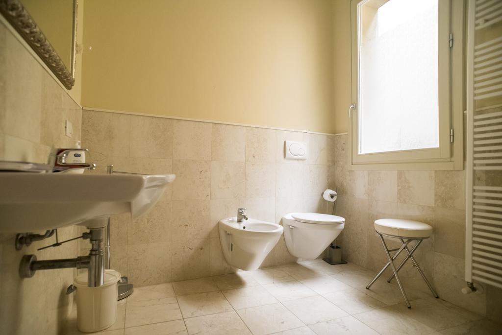Dante Ravenna Apartments ภายนอก รูปภาพ