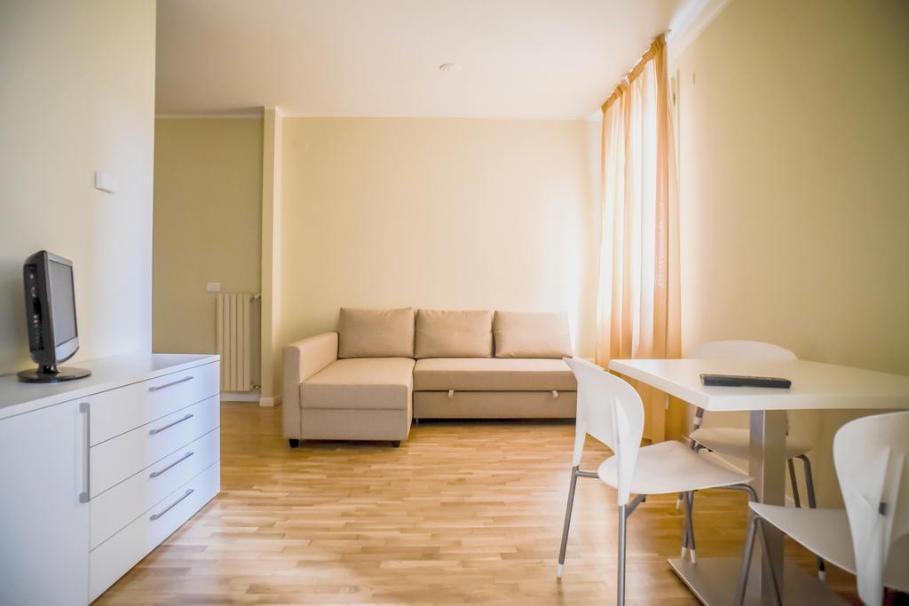 Dante Ravenna Apartments ภายนอก รูปภาพ