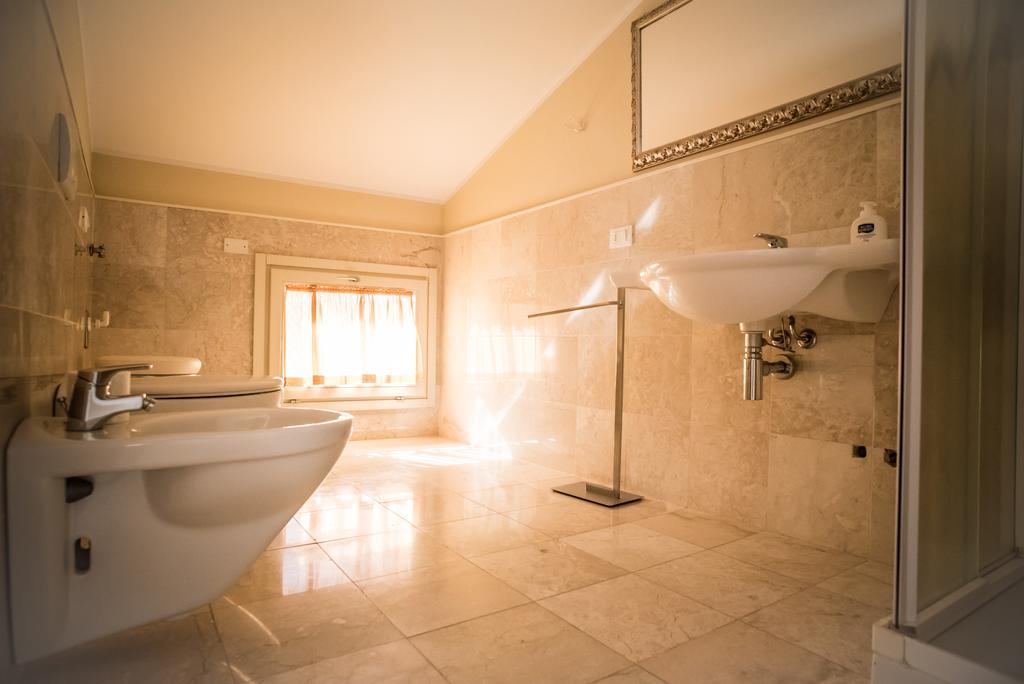 Dante Ravenna Apartments ภายนอก รูปภาพ