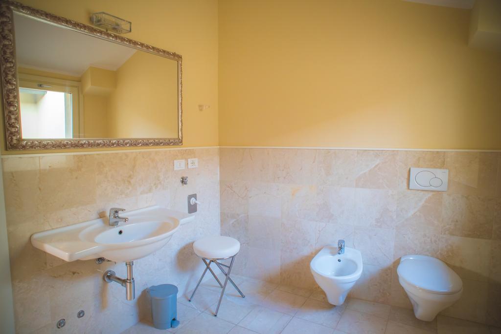 Dante Ravenna Apartments ภายนอก รูปภาพ
