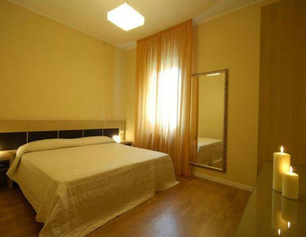 Dante Ravenna Apartments ภายนอก รูปภาพ